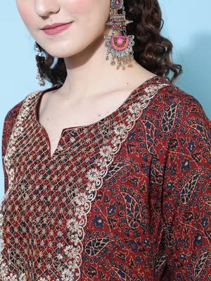 Gulmohar jaipur cotton calf length flared 3/4 sleeve round kurta bottom dupatta set 5