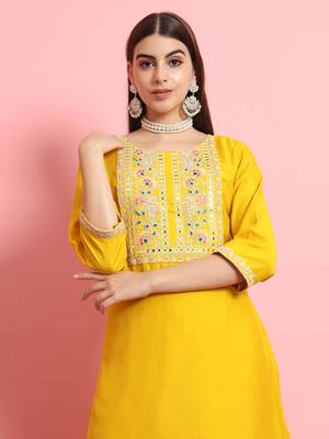   women kurta and trousers pant set silk blend 3