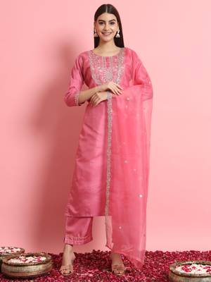   women kurta and trousers pant set silk blend 1