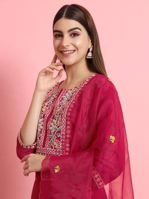   women kurta and trousers pant set silk blend 3