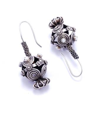 Unique ball shape long hoop silver earrings 4