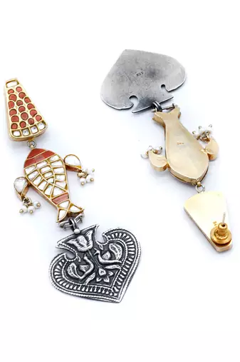 Spades design silver earrings