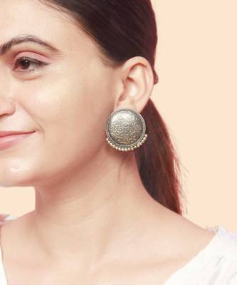 Indian look silver earrings 1