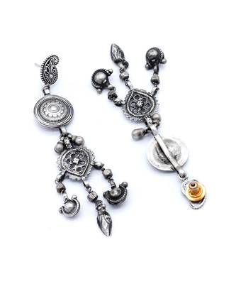Charming silver hanging drop chain earrings 4
