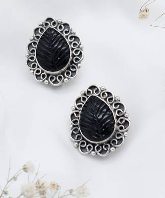Black onyx oval shape silver earrings 2