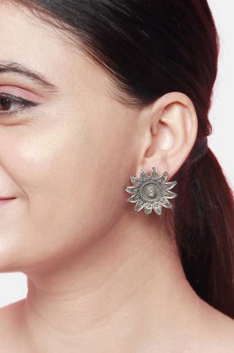 Sunflower design silver earrings