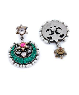 Crescent moon emerald silver hanging earrings 3