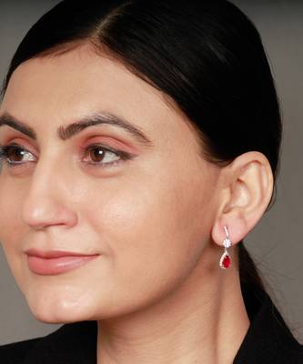 Zainab triple drop earrings 1