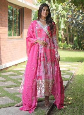 Pink Russian Silk Rich Digital Print With Embroidery Gown With Dupatta 2