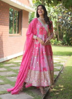 Pink Russian Silk Rich Digital Print With Embroidery Gown With Dupatta 3