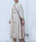 Cream Raw Silk Salwar Suit With Organza Dupatta