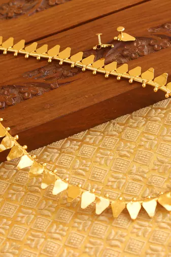 Kerala style gold platted thali koottam long necklace set