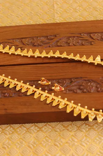 Kerala style gold platted thali koottam long necklace set