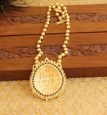 Gold platted lakshmi necklace 3