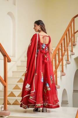 Valencia maroon hand print organza anarkali suit set of 3 2