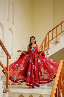 Valencia maroon hand print organza anarkali suit set of 3 3