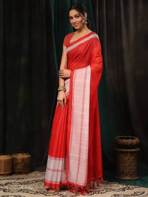 Silk Land  Red  Digital Printed Cotton Blend Saree  2