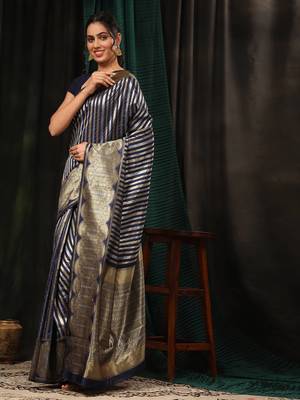 Silk Land  Navy Blue  Zari Woven Art Silk Saree  3