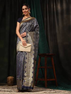 Silk Land  Navy Blue  Zari Woven Art Silk Saree  4