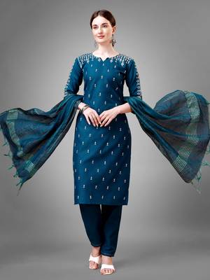 Women embroidered cotton blend blue kurta pant dupatta set 1