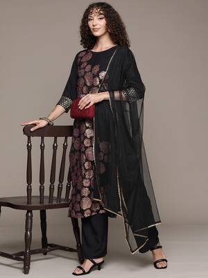 Ziyaa women's black crepe kurta, palazzo and dupatta set 2