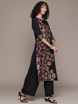 Ziyaa women's black crepe kurta, palazzo and dupatta set 4