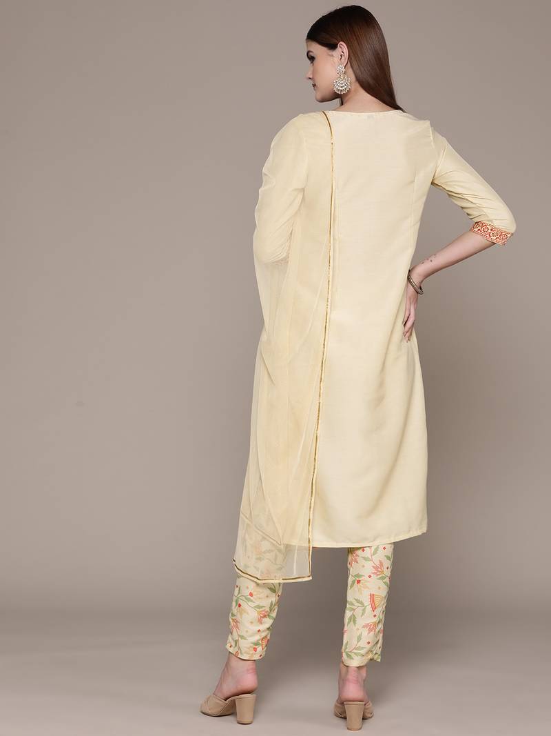 Women Chinon Lilac Embroidered Kurta Comfort Pant Dupatta