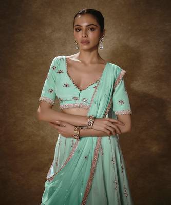 Mint & Gold Lehenga Set 4