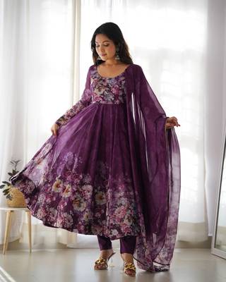 Soft Organza Silk Fabric Fully Flair Kali Pattern With Canvas Patta attached padded and zipper Gown, Dupatta and Pent  3