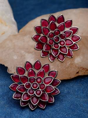 Sasha set of 3 oxidized silver stud earrings with floral design and red stones - various sizes 1