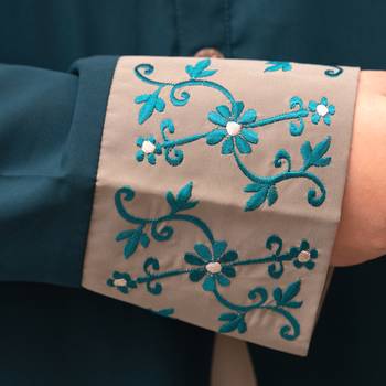 A-line Cuff Embroidery with 10 Button Abaya in Ramagreen Color With Hijab 3