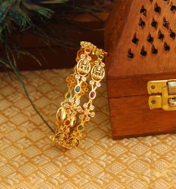 Matte Finish Temple Bangles 2