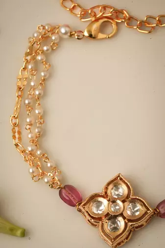 Traditional Kundan Floral Mangalsutra Bracelet with Black and Pearl Beads