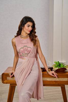 Premium ready to wear saree with stitched blouse adorned with embroidery and sequins work ane fixed broach on pallu 2