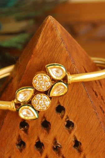 Gold platted cz kada
