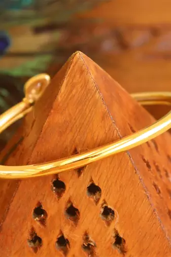 Gold platted cz kada
