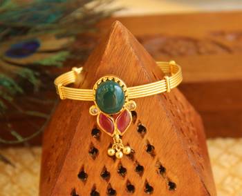 Gold platted kempu kada 1