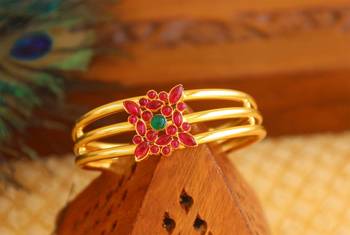 Gold platted kempu kada 1