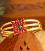 Gold platted kempu kada