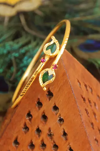 Kerala style gold platted palakka kada