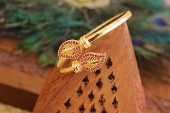 Gold platted cz designer kada 2