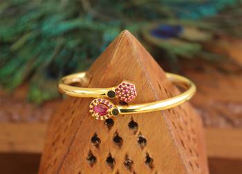 Gold platted cz kempu design kada 1