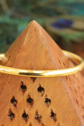 Gold platted cz kempu design kada