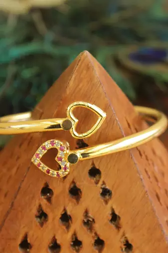 Gold platted cz designer kada
