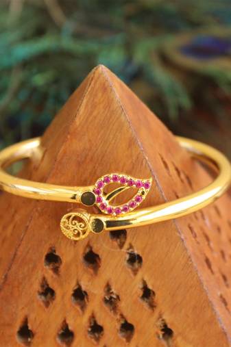Gold platted cz designer kada
