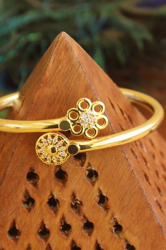 Gold platted cz designer kada