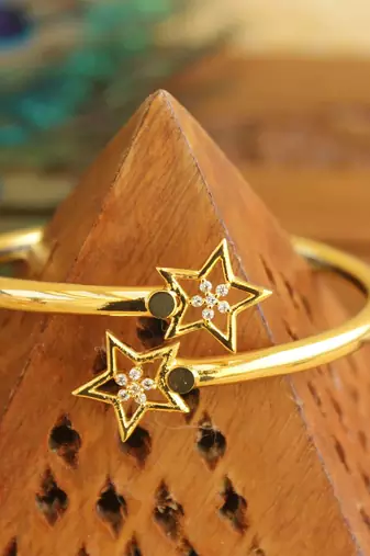 Gold platted cz designer kada