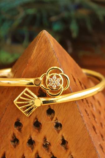 Gold platted cz designer kada