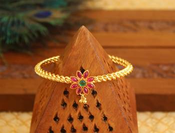 Gold platted kempu kada 1