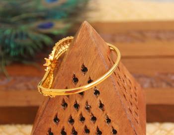 Gold platted cz kada 2